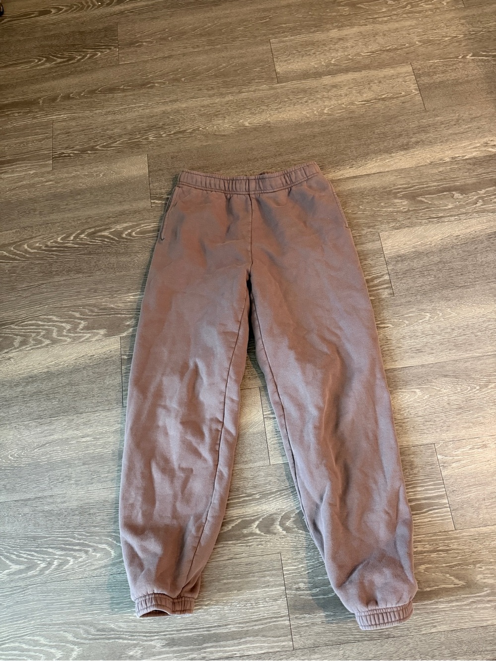 Aritzia TNA Cozy Fleece Mega Sweatpants